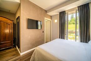 Resort Limax Acis