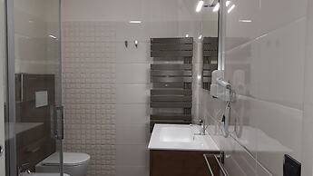 Resort Limax Acis