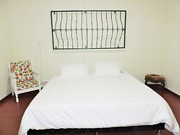 Golden Frog Mountain Hostel