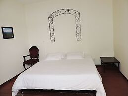 Golden Frog Mountain Hostel