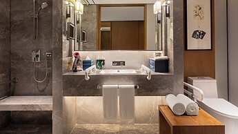 Hotel Indigo Dali Erhai by IHG