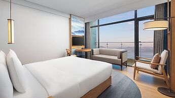 Hotel Indigo Dali Erhai by IHG
