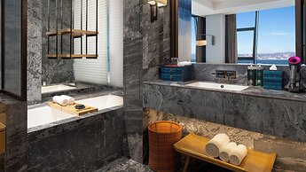 Hotel Indigo Dali Erhai by IHG