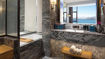 Hotel Indigo Dali Erhai by IHG