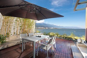 Hotel Indigo Dali Erhai by IHG