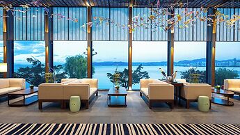 Hotel Indigo Dali Erhai by IHG