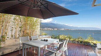 Hotel Indigo Dali Erhai by IHG