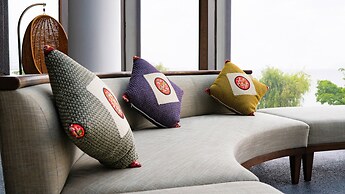 Hotel Indigo Dali Erhai by IHG