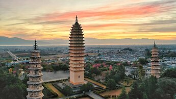 Hotel Indigo Dali Erhai by IHG