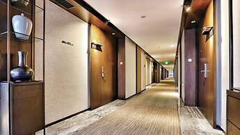 Hotel Indigo Dali Erhai by IHG