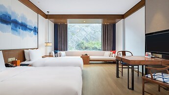 Hotel Indigo Dali Erhai by IHG