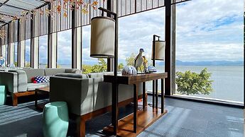 Hotel Indigo Dali Erhai by IHG