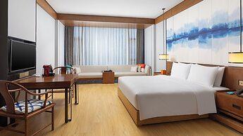 Hotel Indigo Dali Erhai by IHG