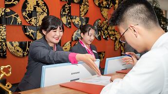 Hotel Indigo Dali Erhai by IHG