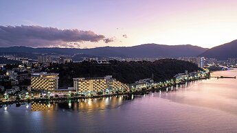 Hotel Indigo Dali Erhai by IHG