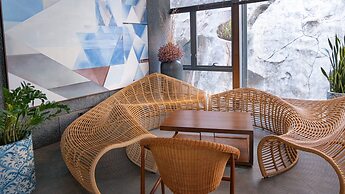 Hotel Indigo Dali Erhai by IHG