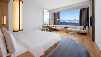 Hotel Indigo Dali Erhai by IHG