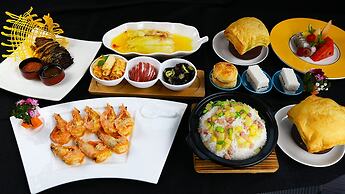 Hotel Indigo Dali Erhai by IHG