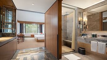 Hotel Indigo Dali Erhai by IHG