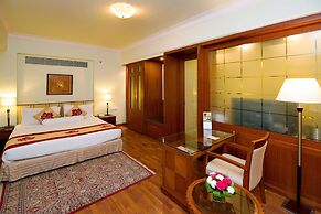 Clarion Hotel Bella Casa