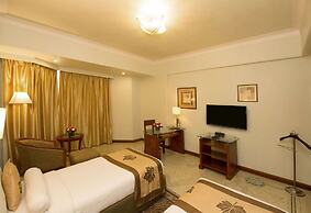 Clarion Hotel Bella Casa