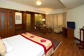 Clarion Hotel Bella Casa