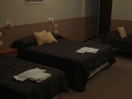 Cheltum Hotel