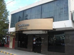 Cheltum Hotel