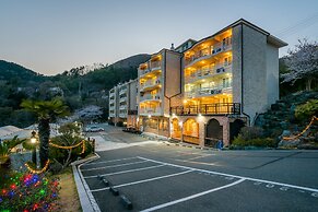 Homefourest Resort Geoje