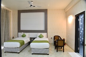 Hotel Jataka Inn