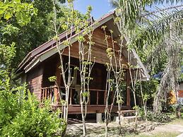 OYO 669 Koh Yao Beach Bungalows