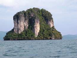 Khao Tong Villa at Melina