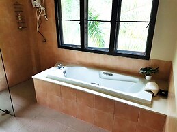 Khao Tong Villa at Melina