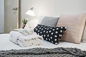 Corporate Stayz at Collins