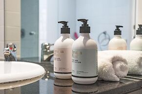 Corporate Stayz at Collins