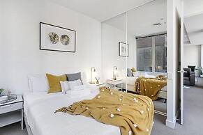 Corporate Stayz at Collins