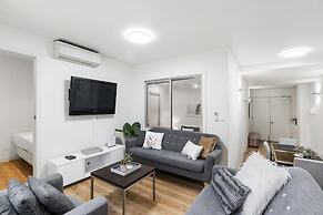 Corporate Stayz at Collins