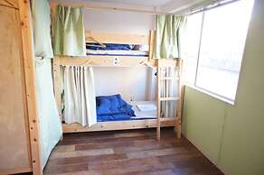 Guesthouse SUN - Hostel