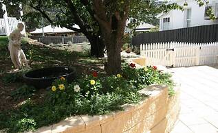 Annies Garden Cottage