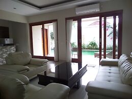 The Casa Uli Villas Jimbaran