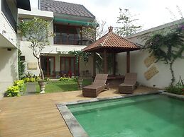 The Casa Uli Villas Jimbaran