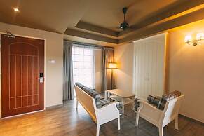 Tasik Villa International Resort