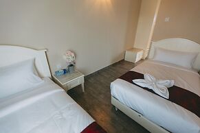 Tasik Villa International Resort