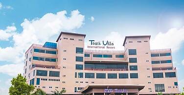 Tasik Villa International Resort