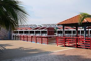 Tasik Villa International Resort