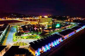 Tasik Villa International Resort