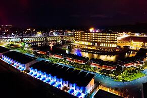 Tasik Villa International Resort