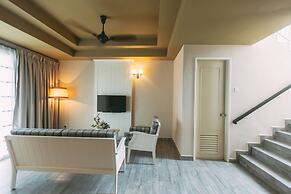 Tasik Villa International Resort