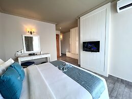 Tasik Villa International Resort