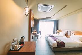 Tasik Villa International Resort